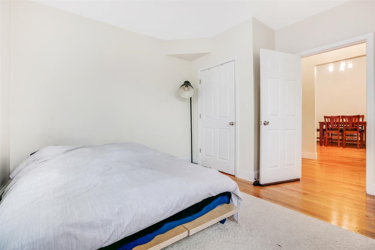 21 Monastery Rd, Brighton