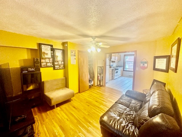 22 Thacher St, North End