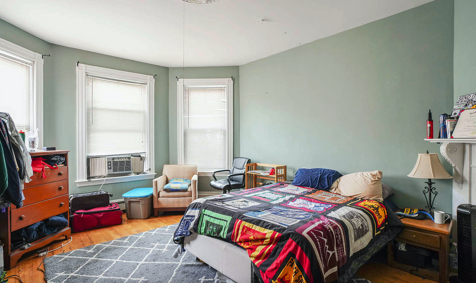 13 Sachem, Mission Hill