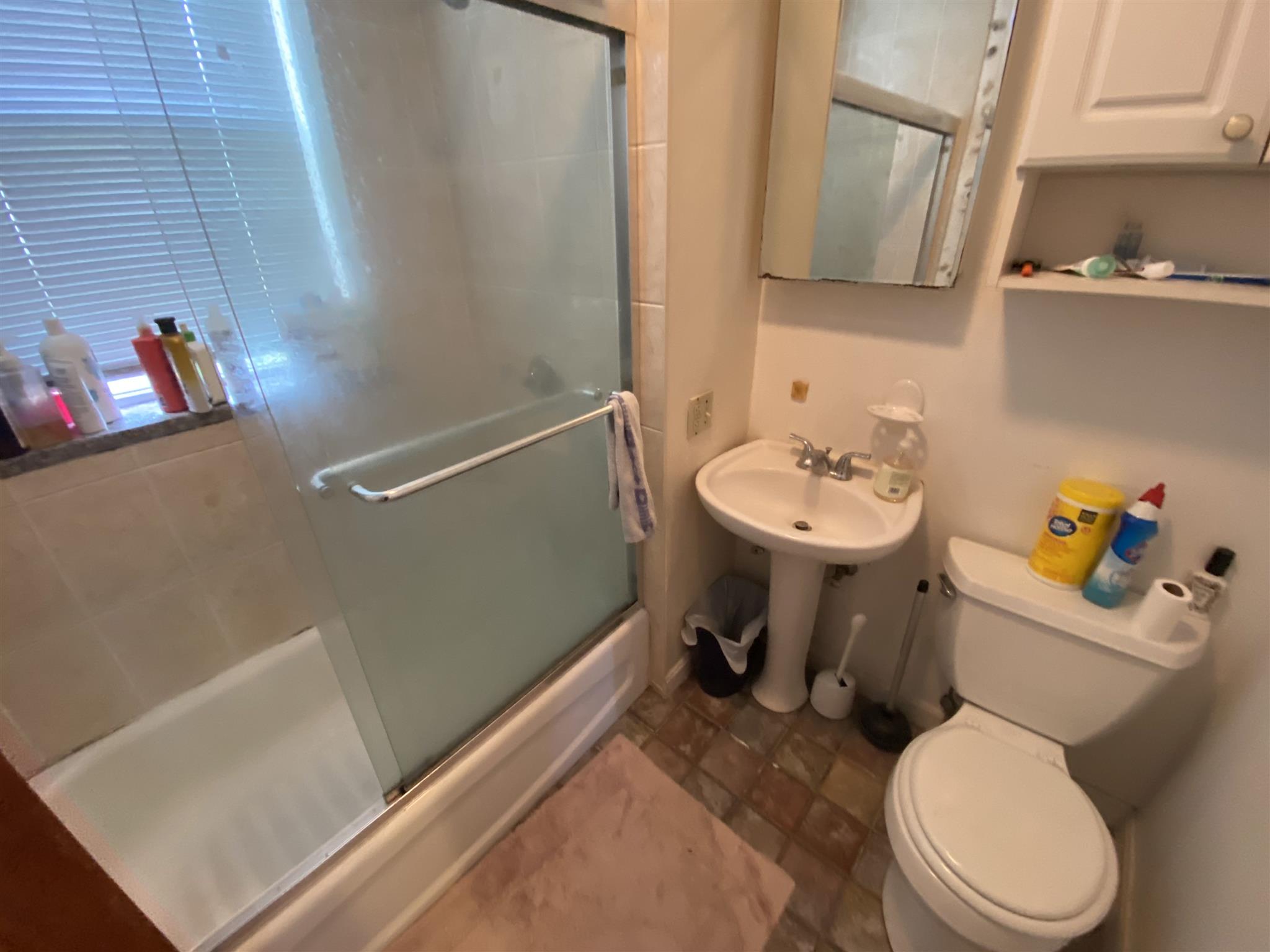 54 Kelly Rd, Cambridgeport