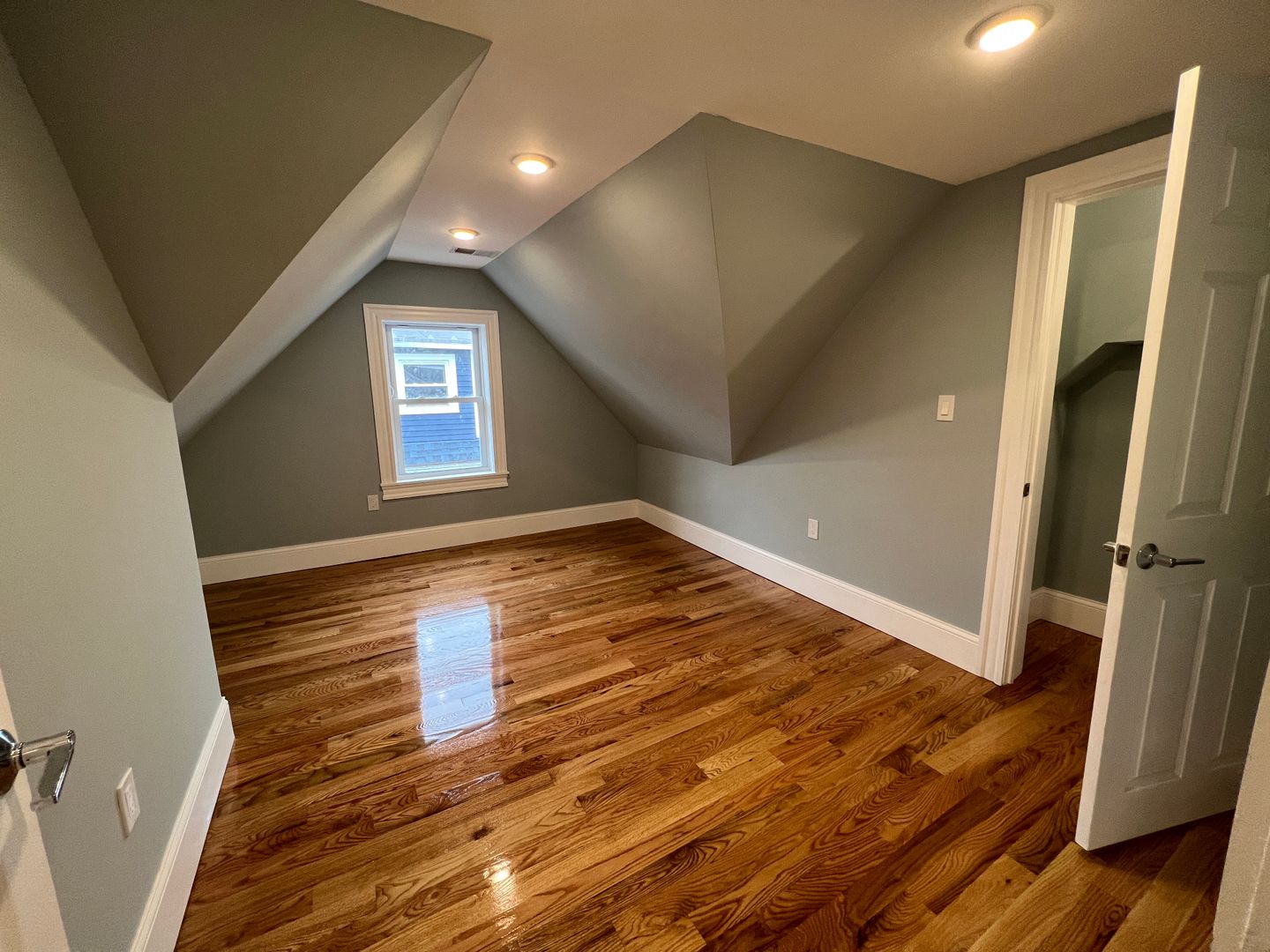 158 Morrison Ave, Davis Square