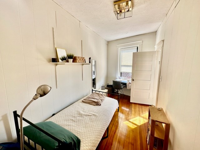 11 Charter St, North End