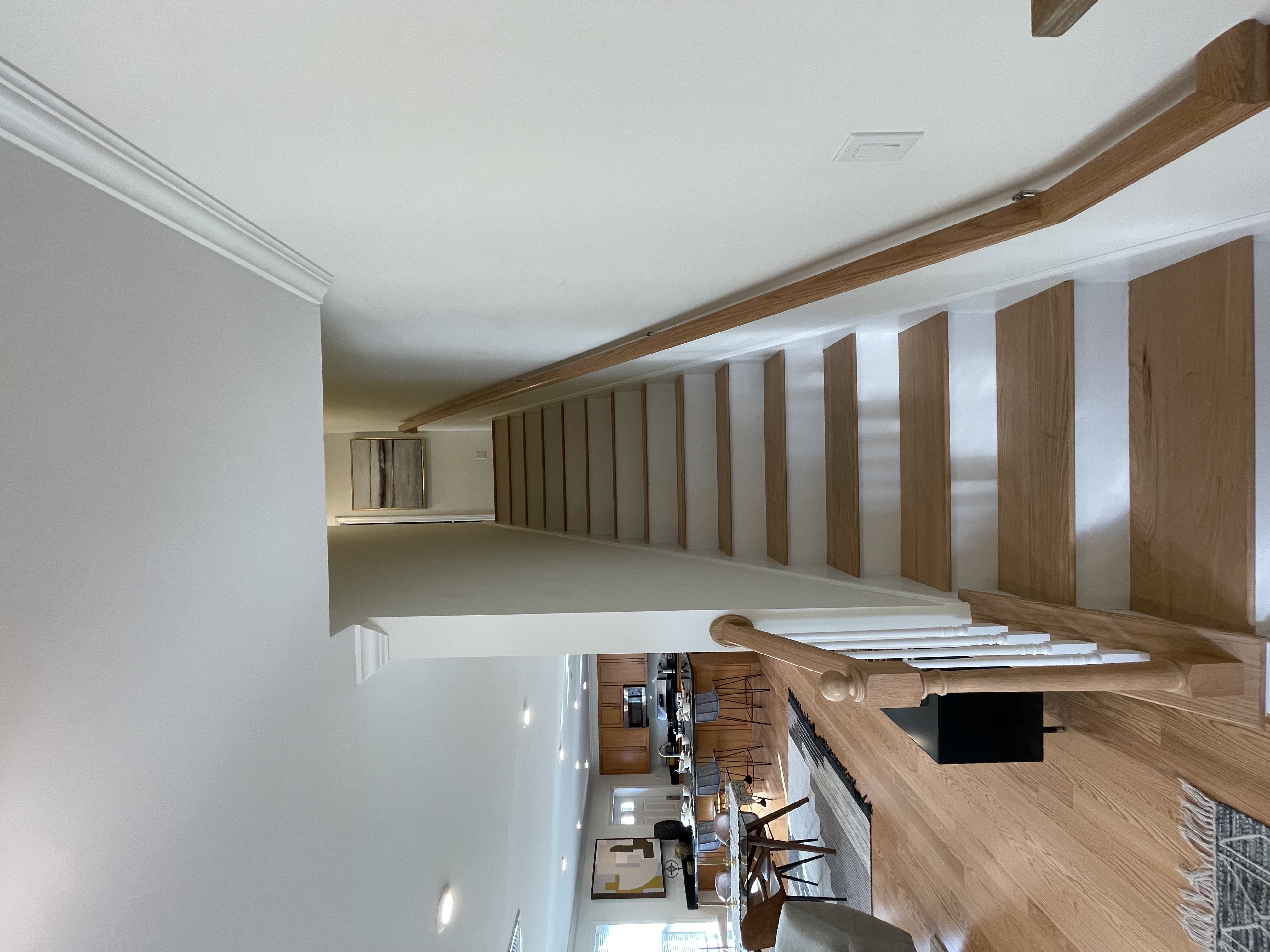 10 Thornton Rd, Chestnut Hill