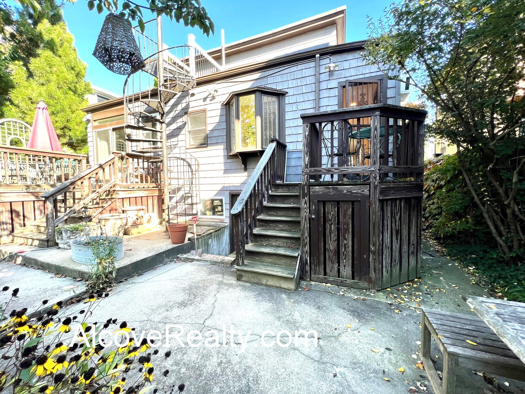 55 Jay St, Central Square