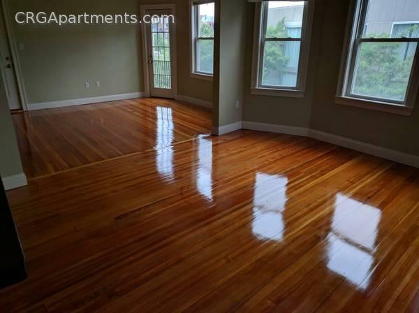 226 Banks St, Cambridgeport