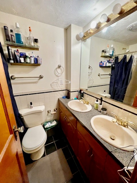 300 North St, North End