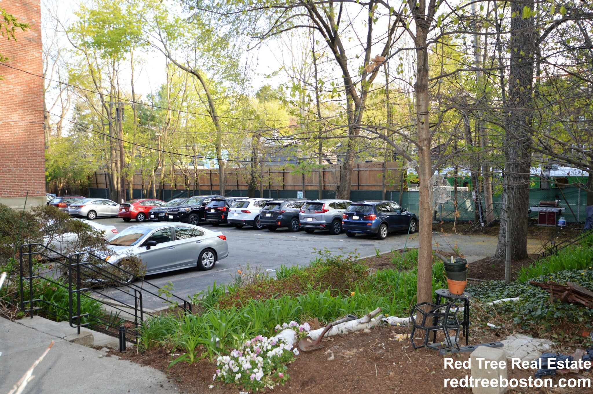 150 Beaconsfield Rd, Washington Square