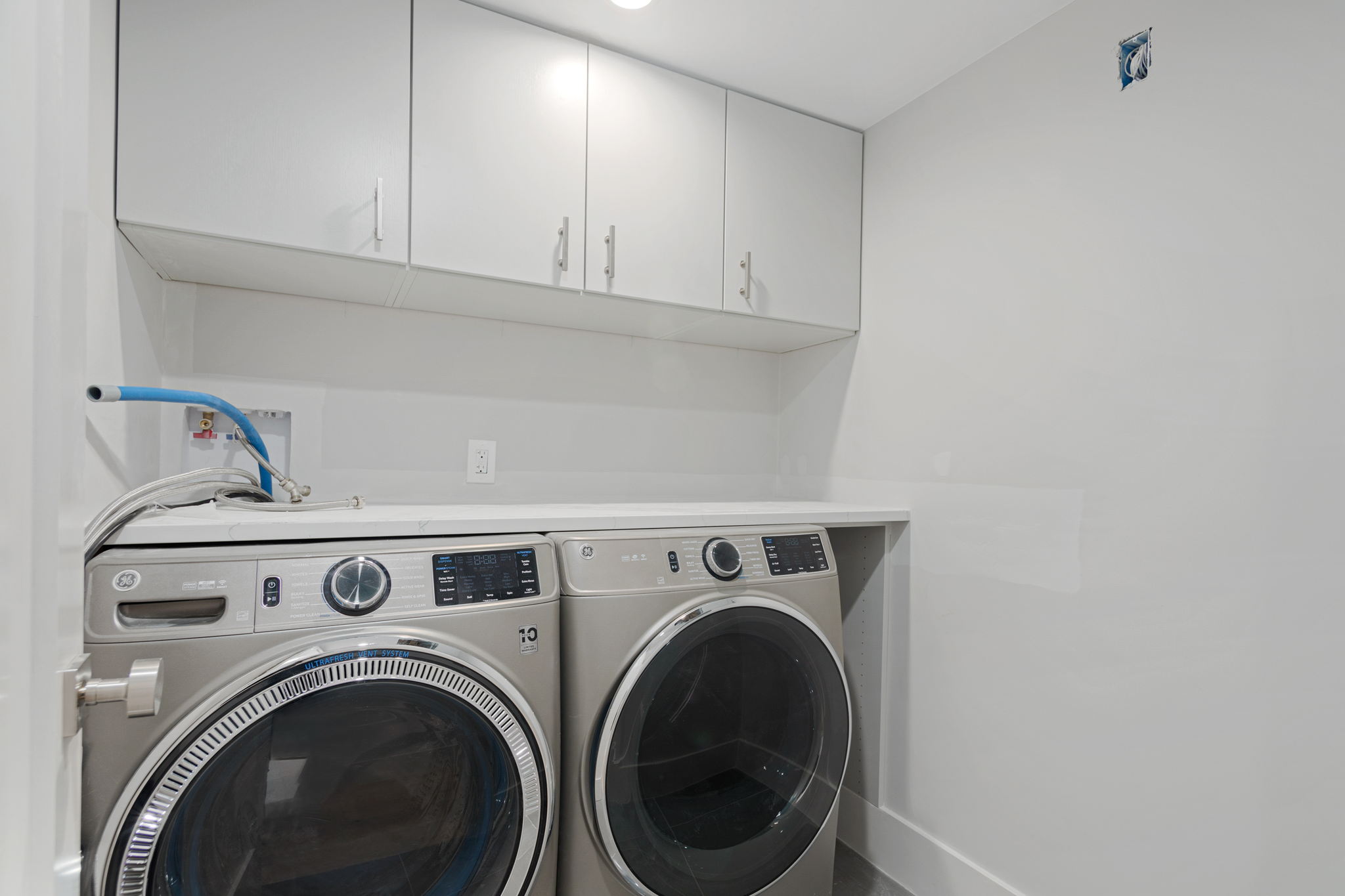 409 7th St, South Boston