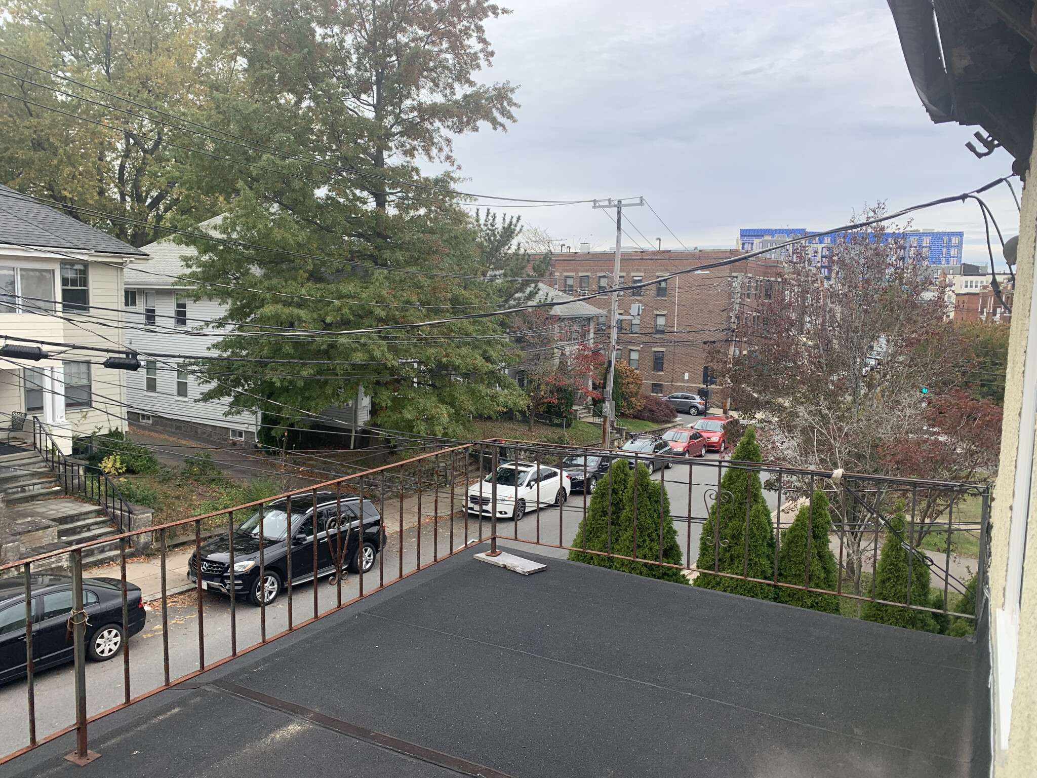 303 Summit Ave, Brighton