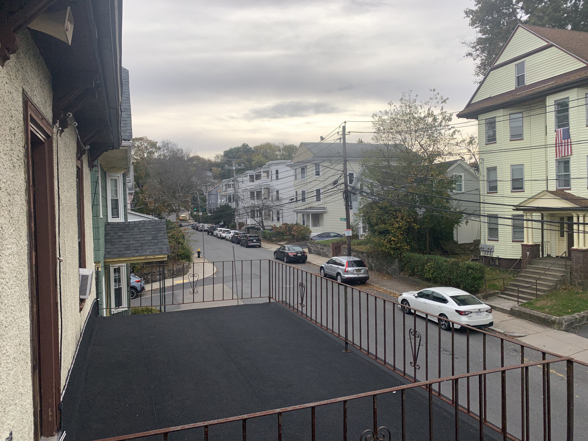 303 Summit Ave, Brighton