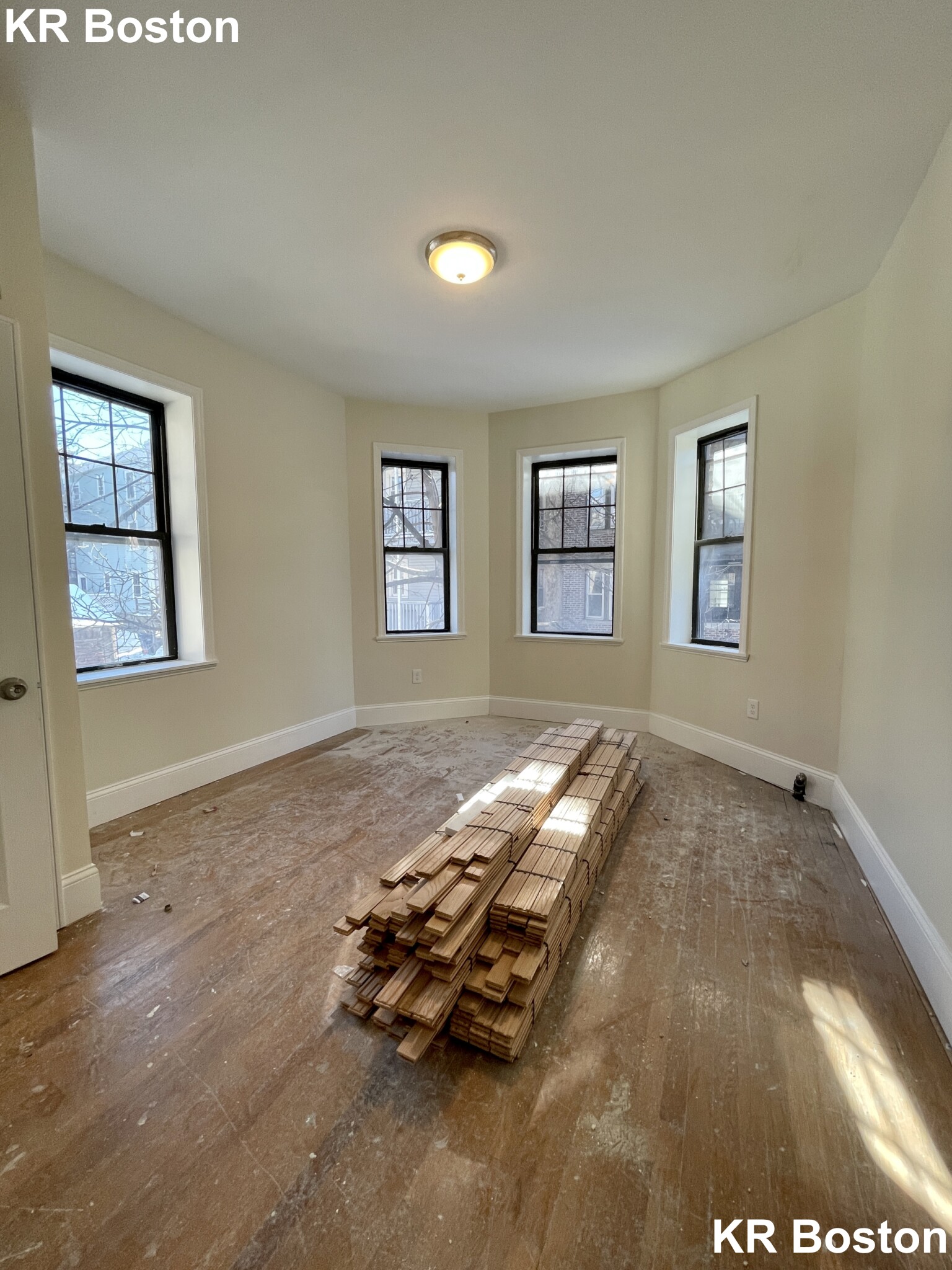 1412 Commonwealth Ave, Brighton