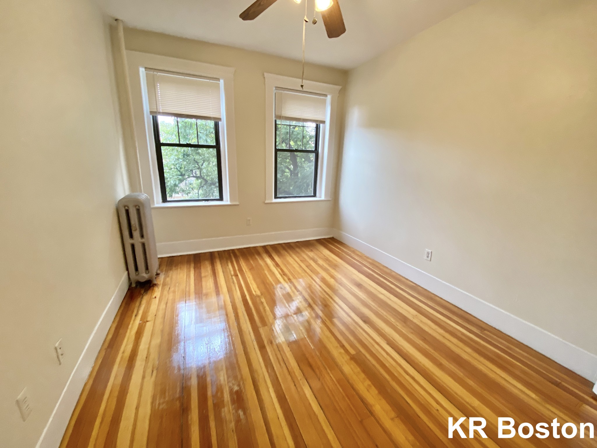 1412 Commonwealth Ave, Brighton