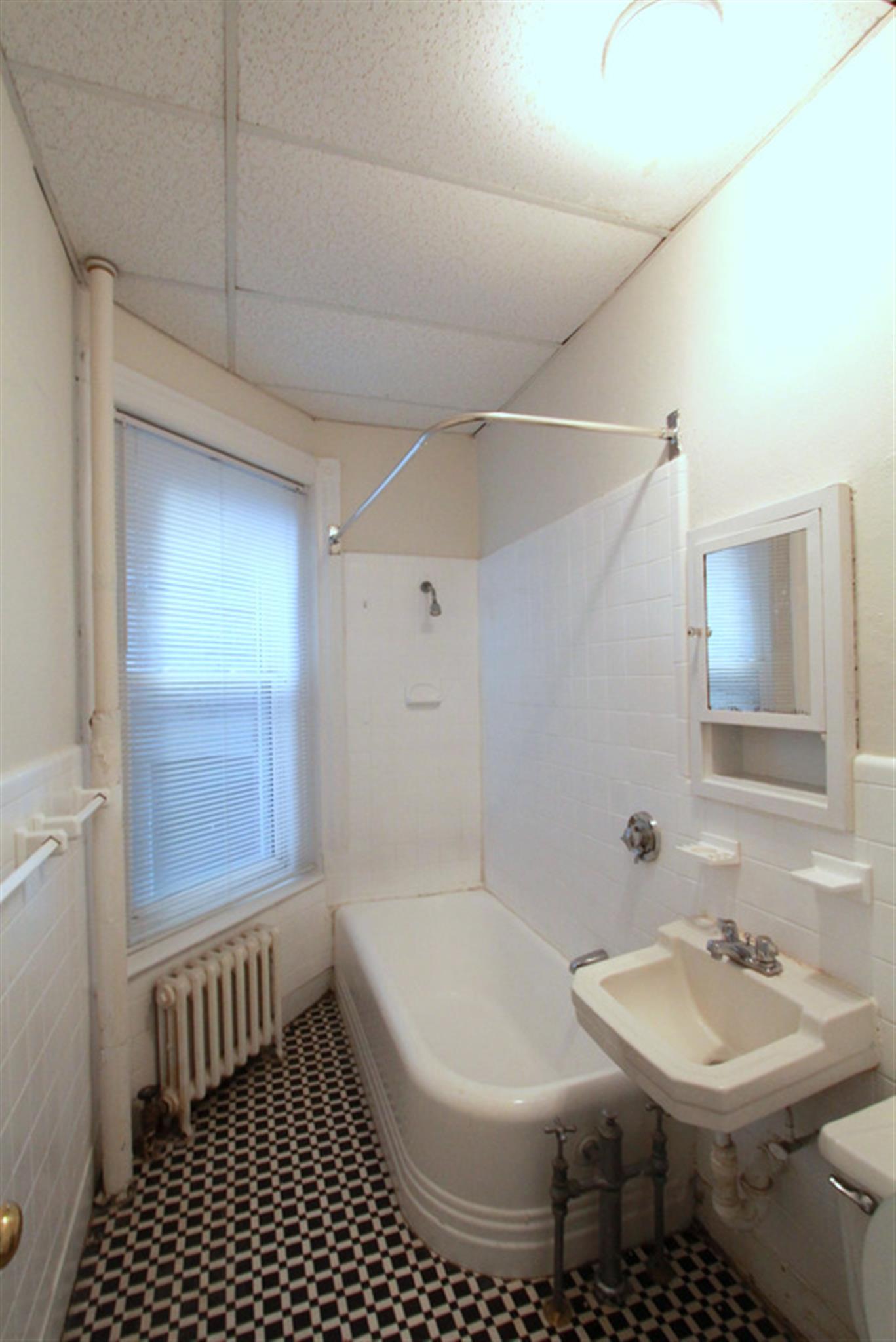 891 Massachusetts Ave, Central Square