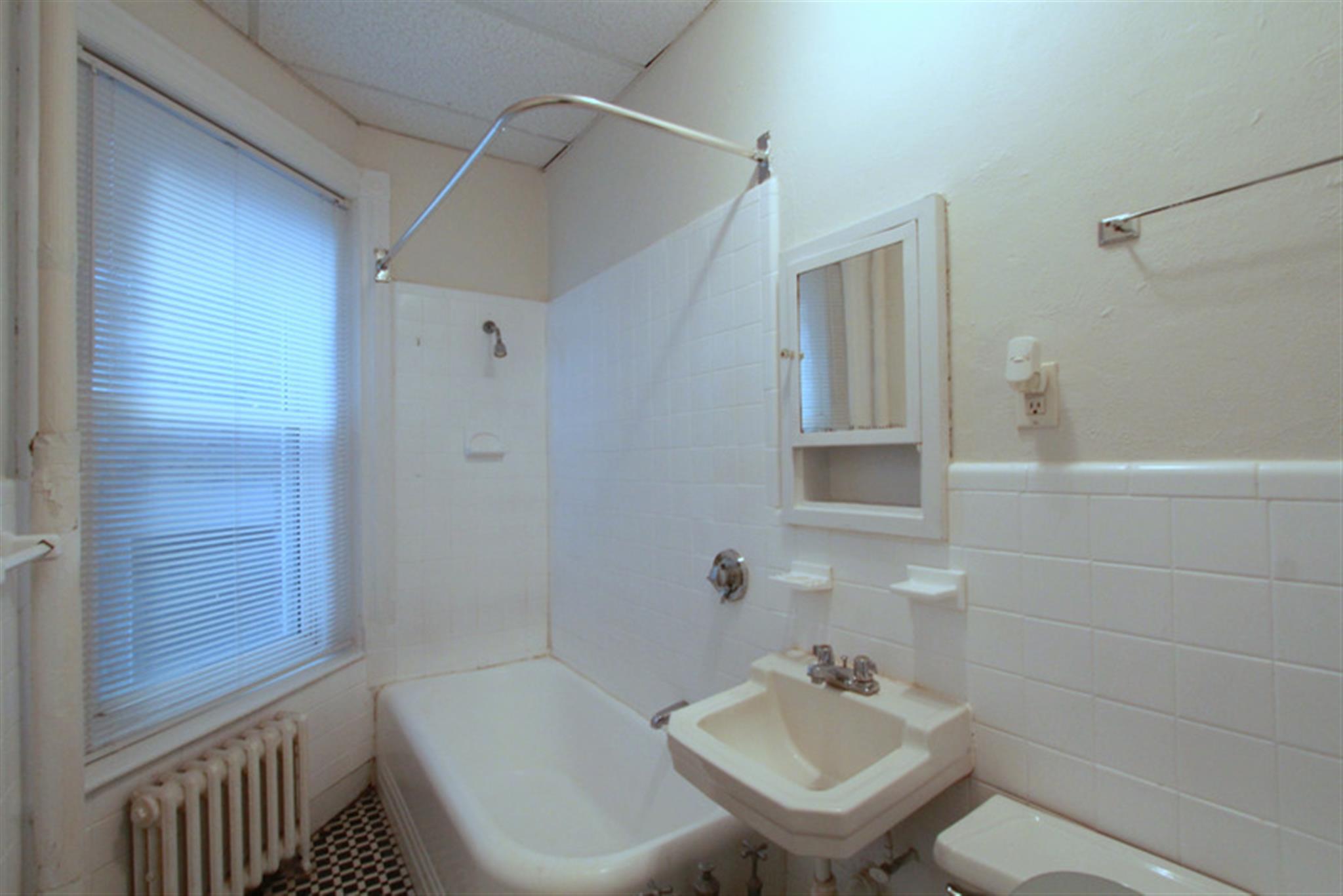 891 Massachusetts Ave, Central Square