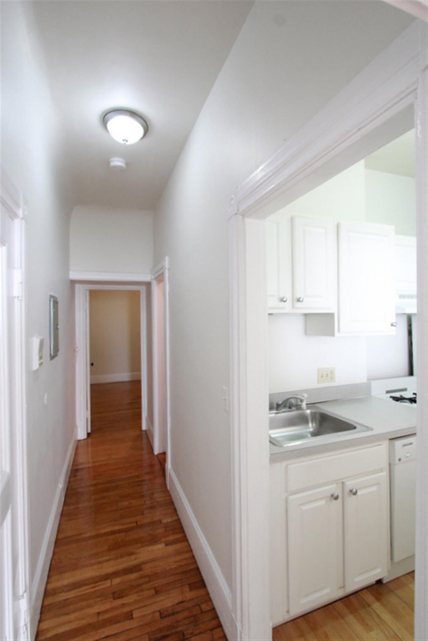 891 Massachusetts Ave, Central Square