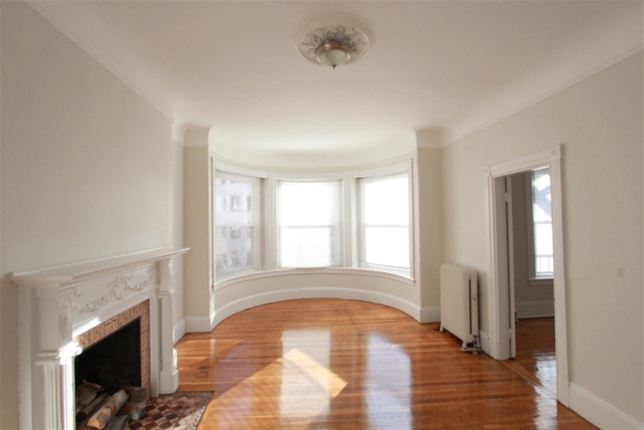 891 Massachusetts Ave, Central Square