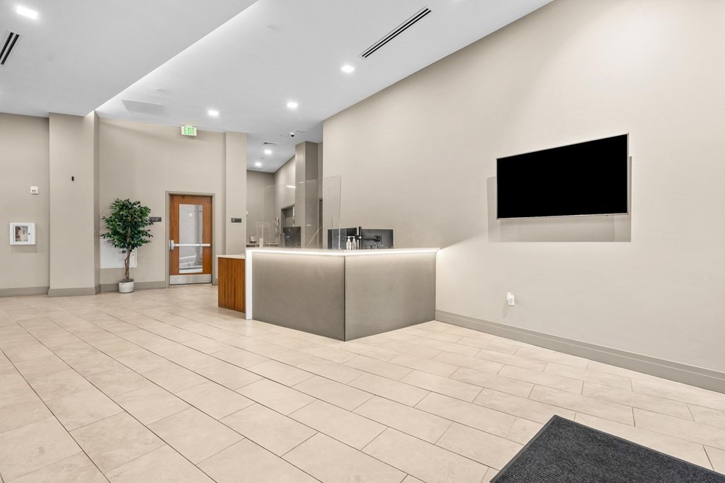 3531 Washington St, Jamaica Plain