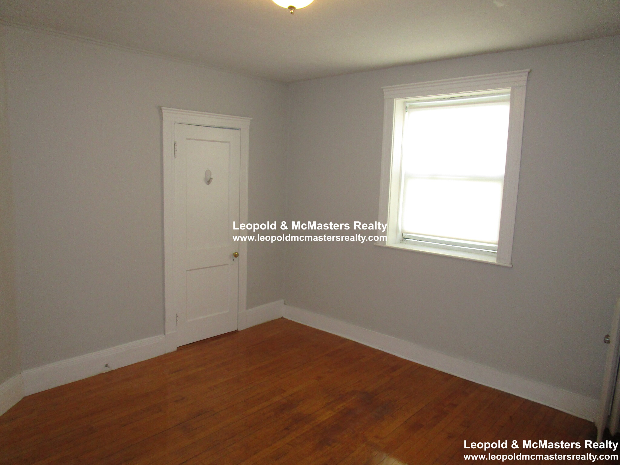 142 Davis Ave, Brookline Village