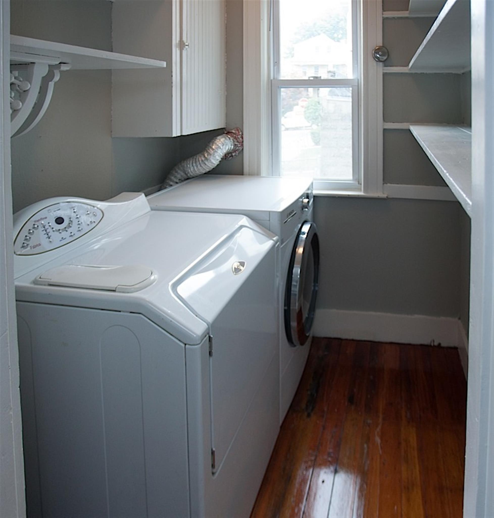 41 Belknap St, Teele Square