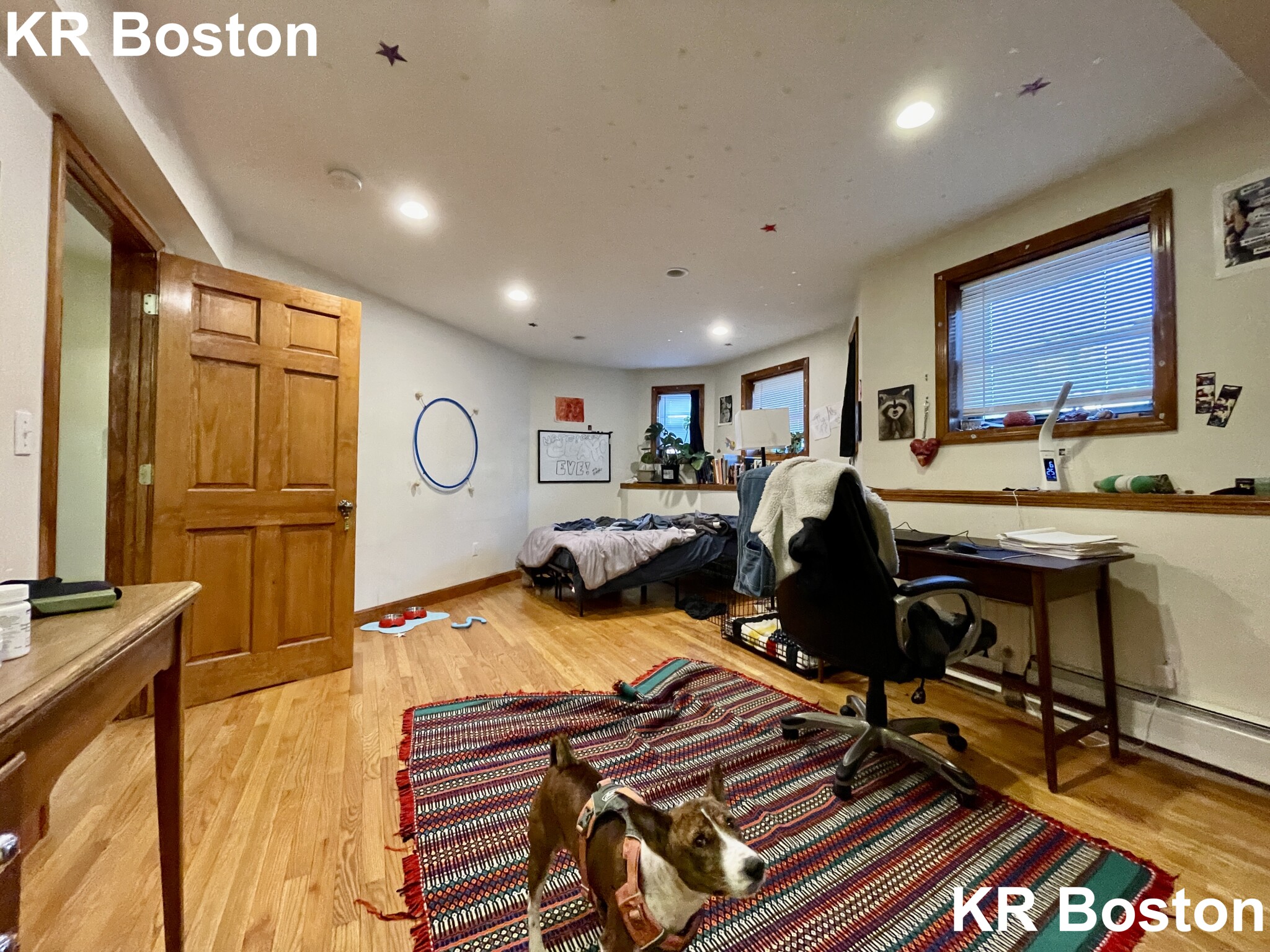 1422 Commonwealth Ave, Brighton