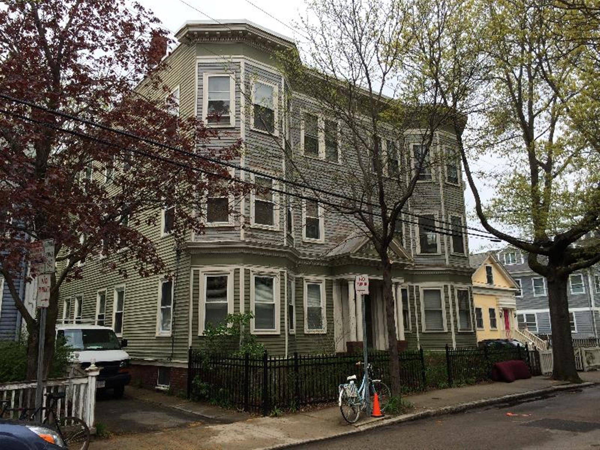 231 Norfolk St, Central Square