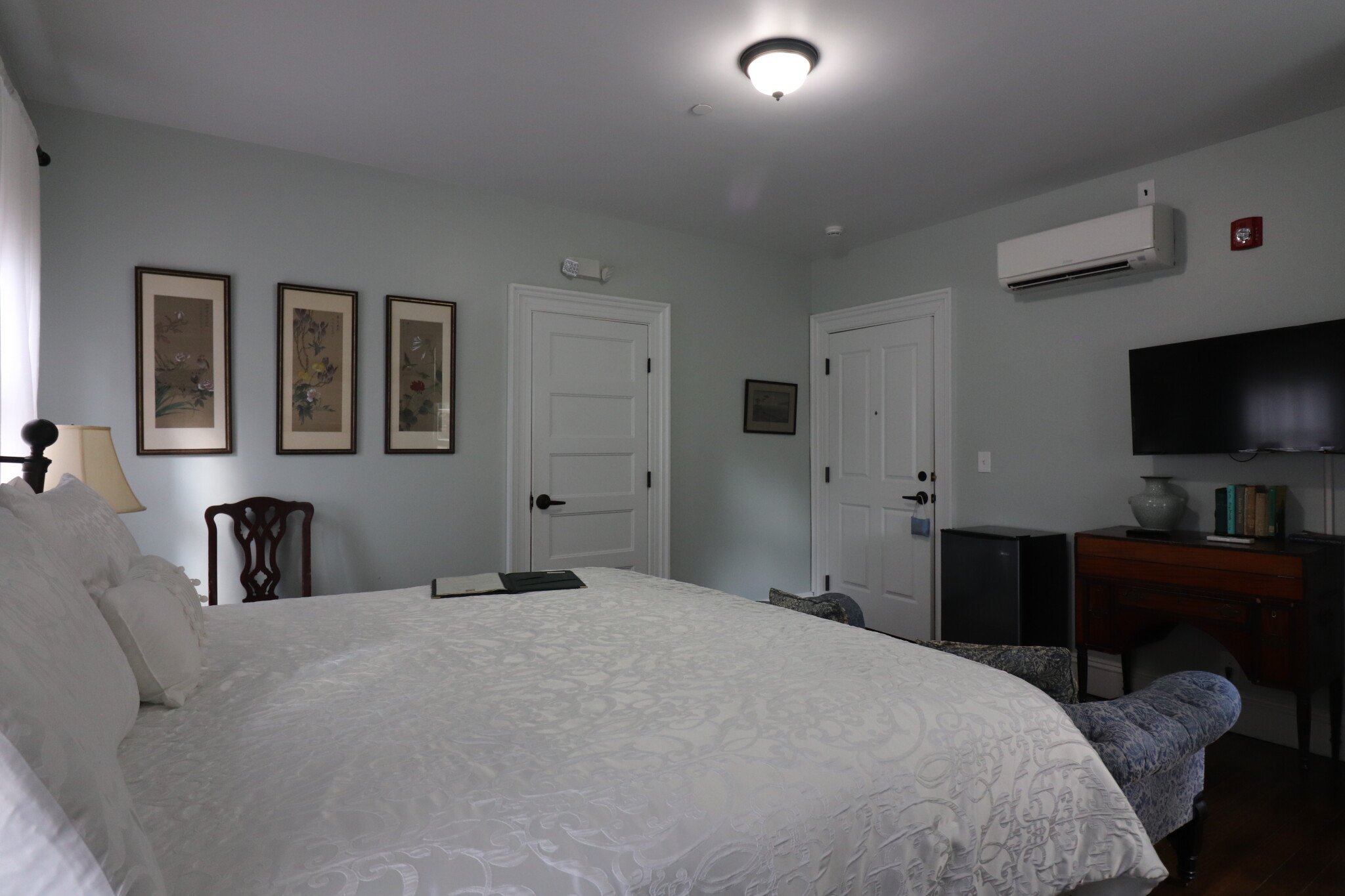 143 Saint Paul St, Coolidge Corner