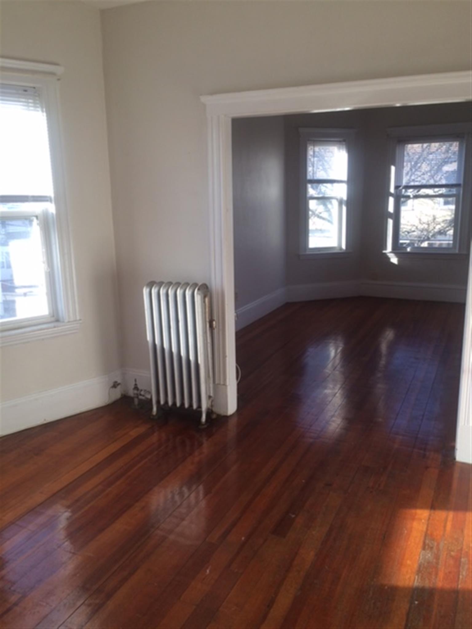 104 Conwell Ave, Teele Square