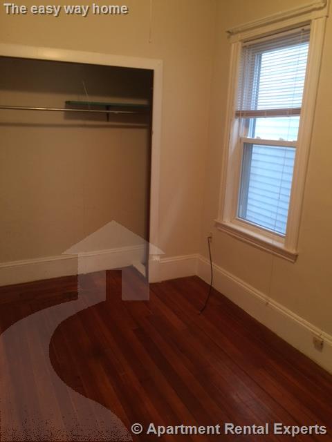 104 Conwell Ave, Teele Square