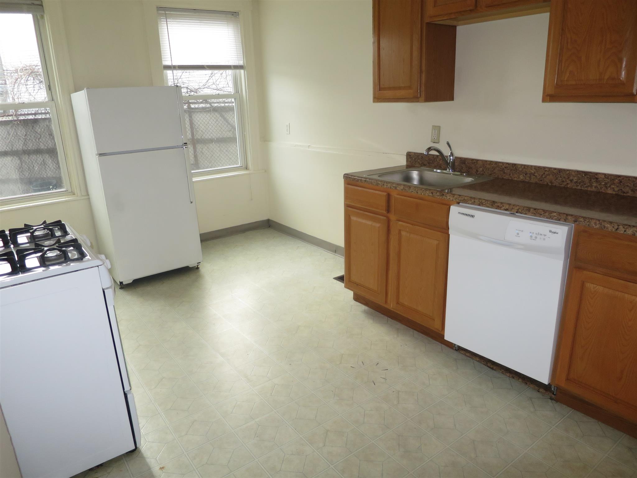 61 Webster Ave, Inman Square