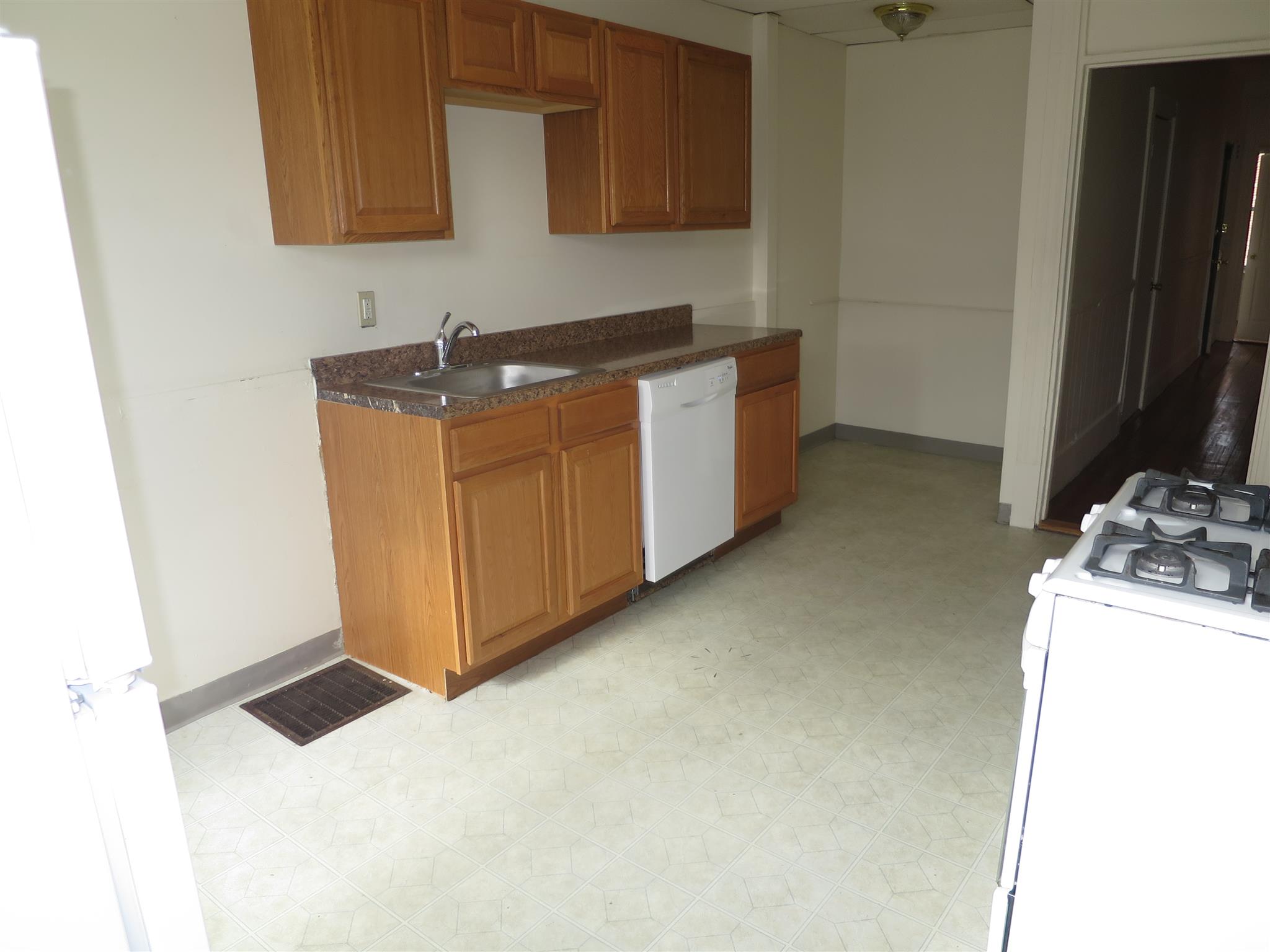 61 Webster Ave, Inman Square