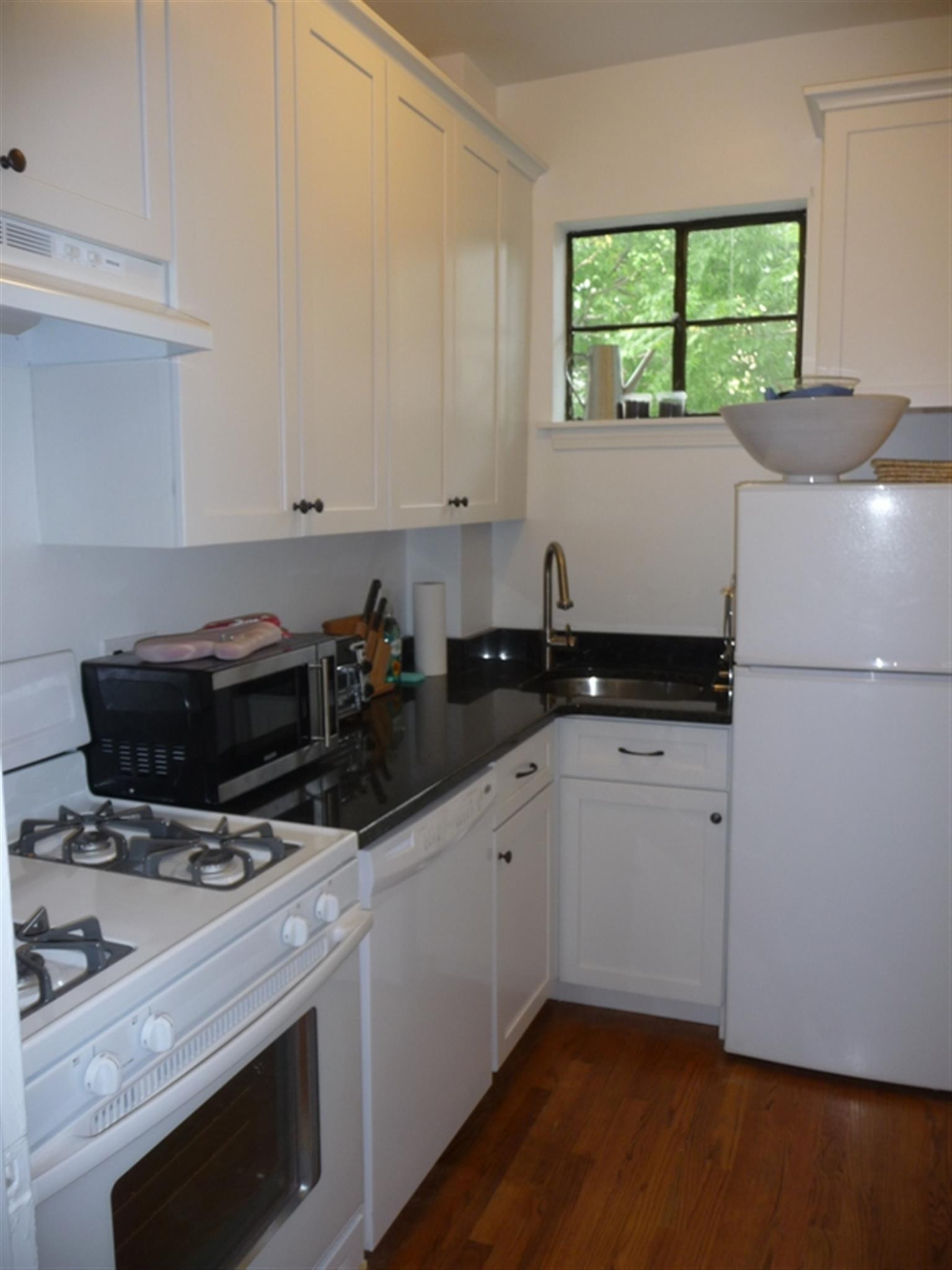 21 Ellery St, Harvard Square