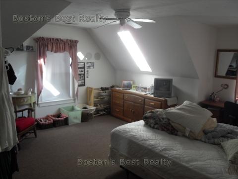 15 Ashford St, Allston