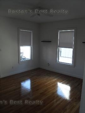 15 Ashford St, Allston