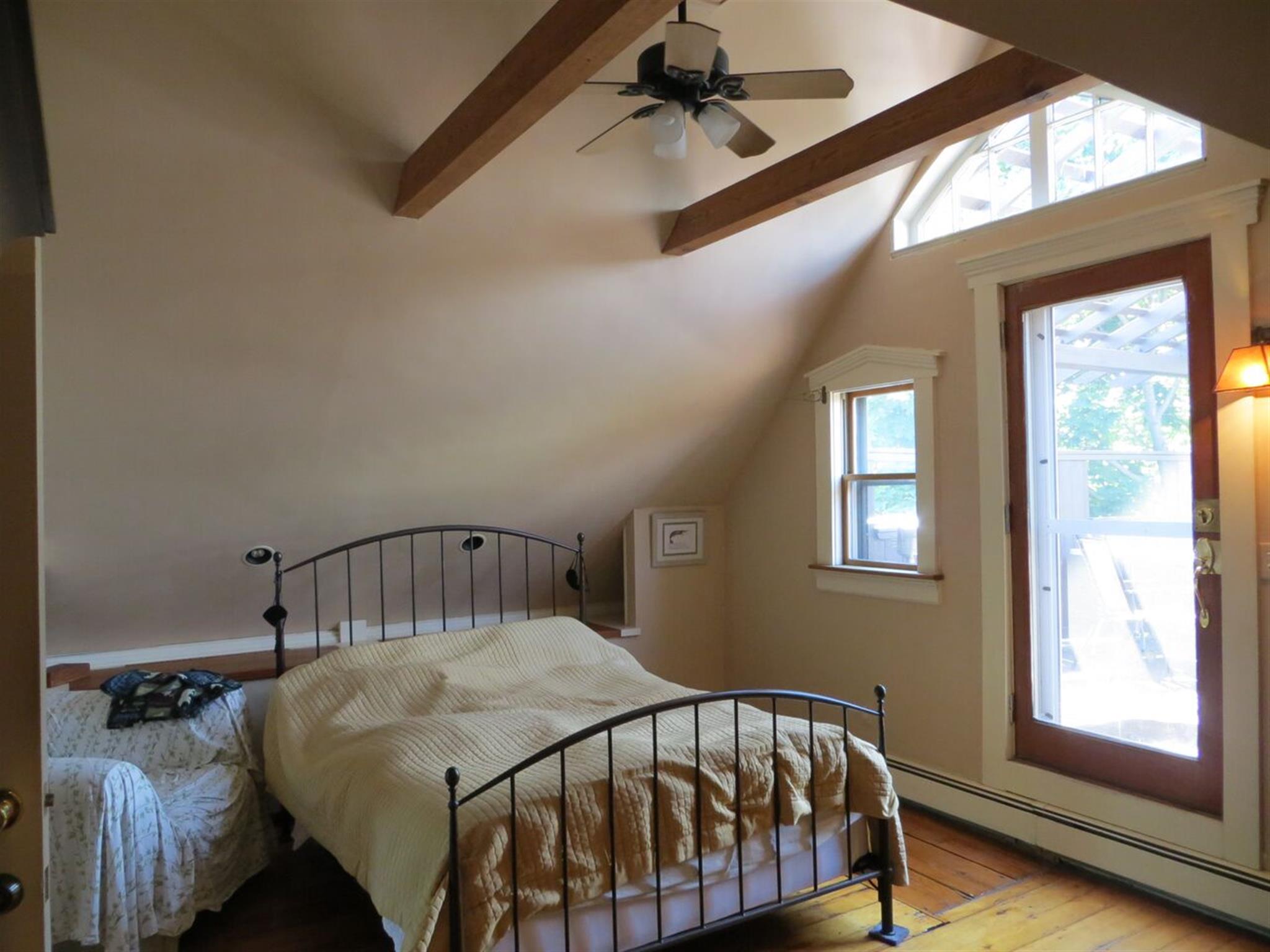 16 Cedar St, Porter Square