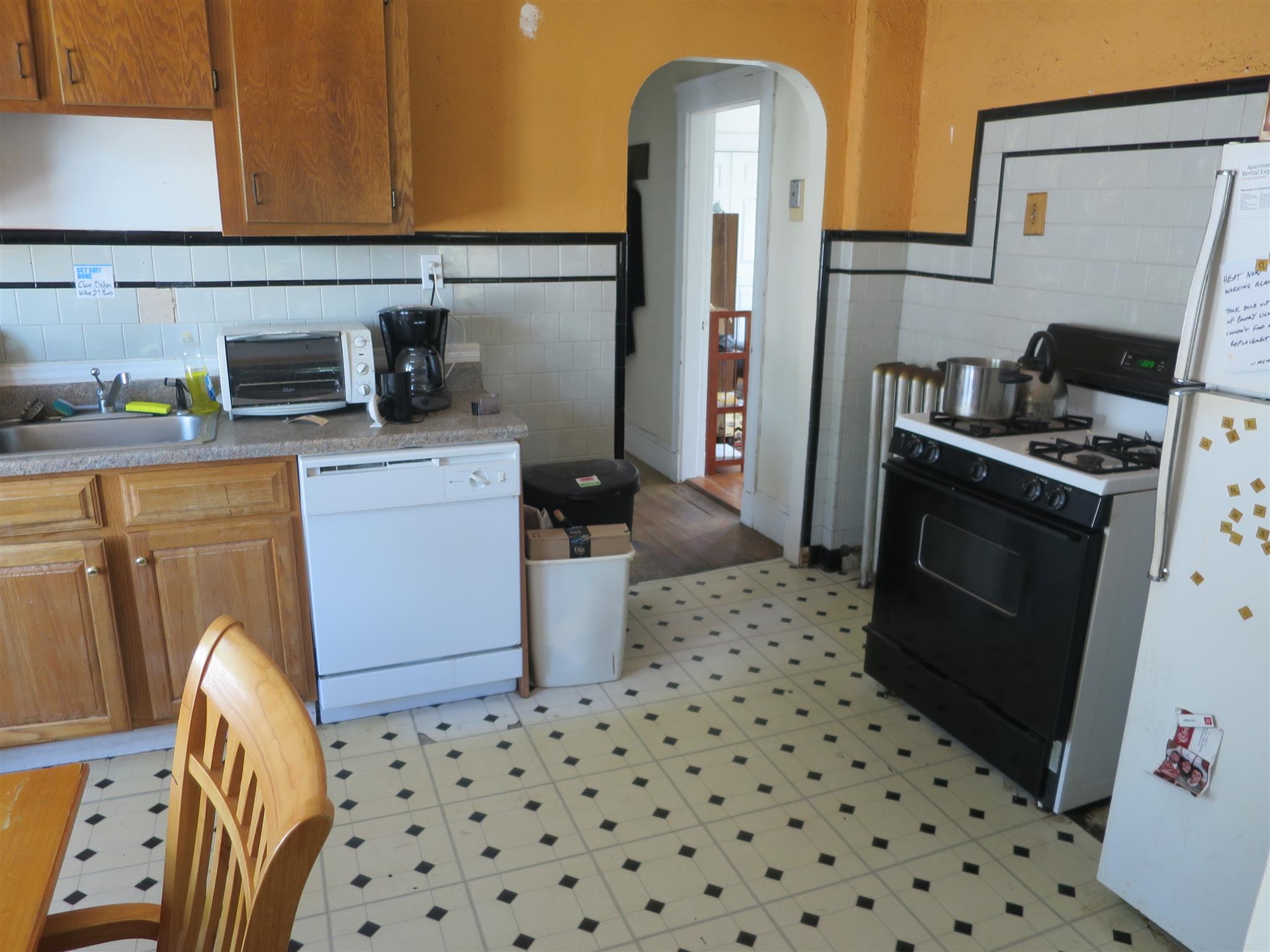 64 Linden Ave, Porter Square