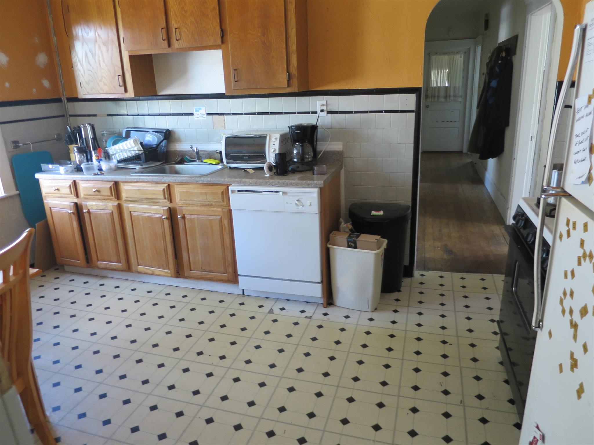 64 Linden Ave, Porter Square