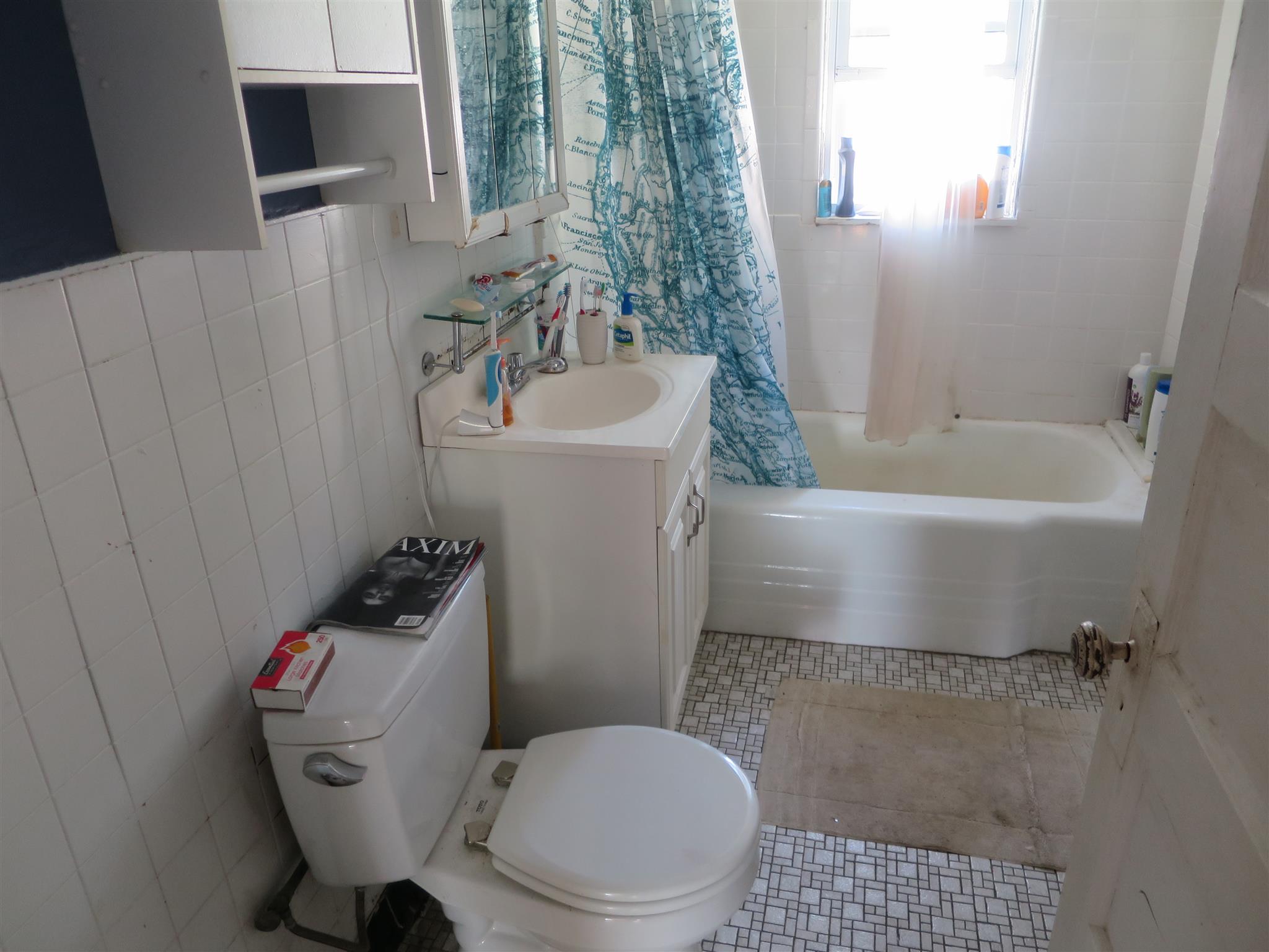 64 Linden Ave, Porter Square