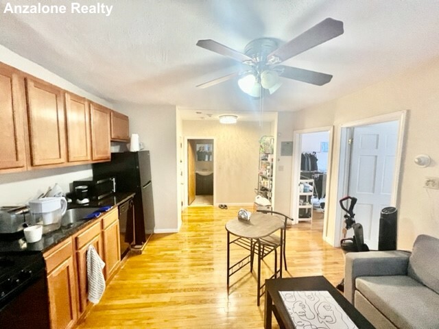 145 Endicott St, North End