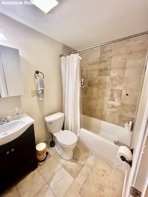 145 Endicott St, North End