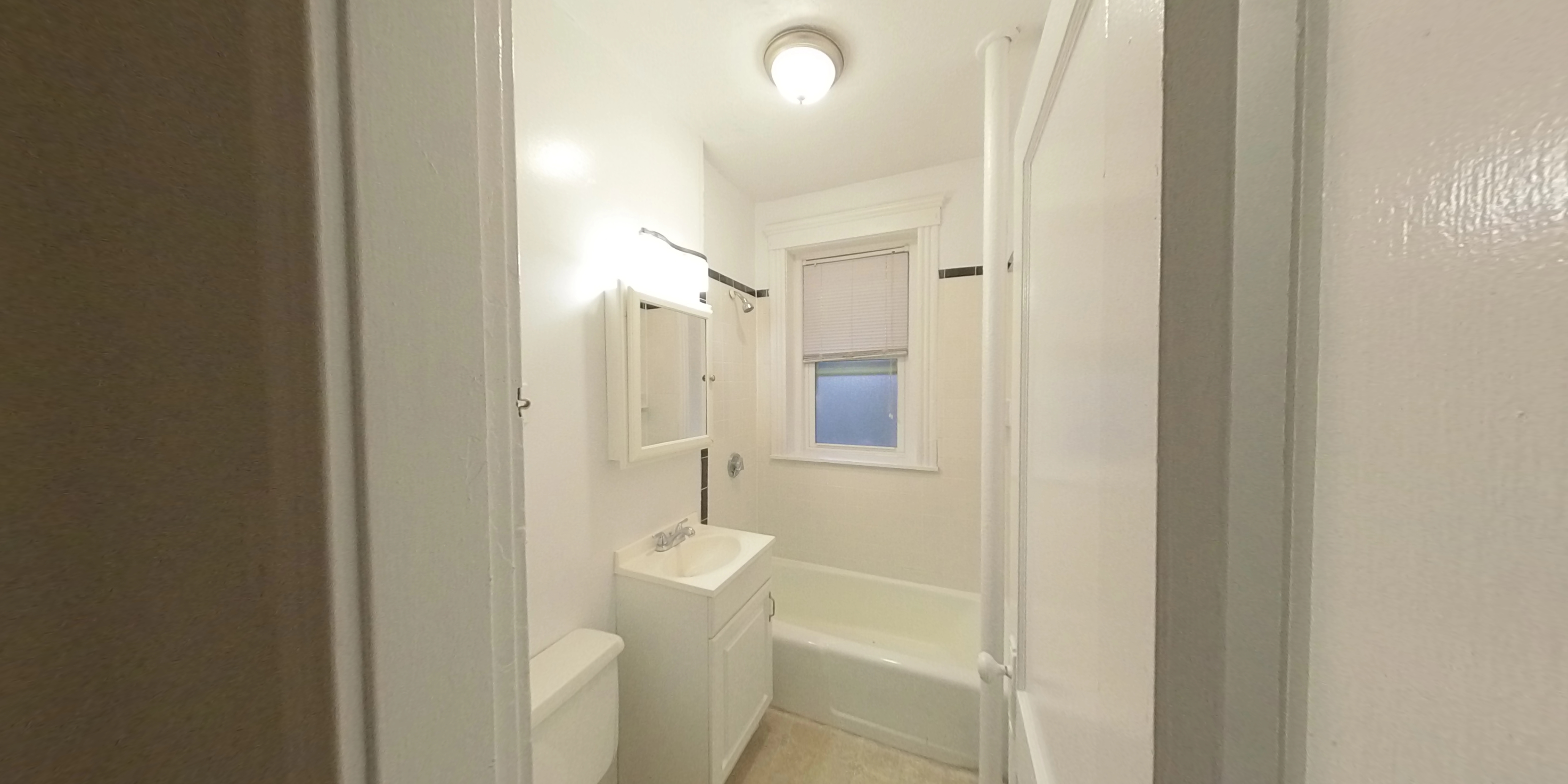 1450 Commonwealth Aven, Brighton