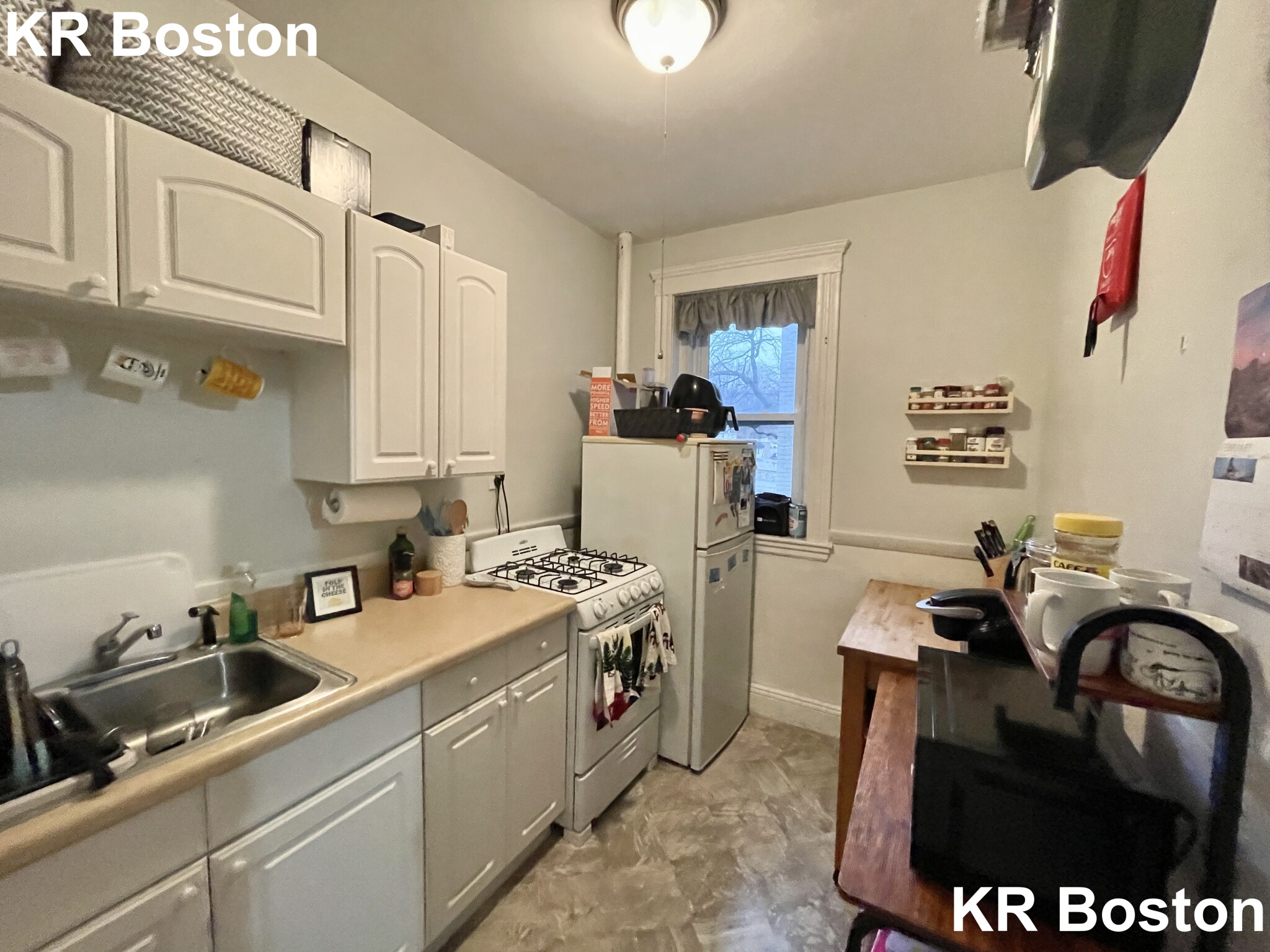 1450 Commonwealth Aven, Brighton