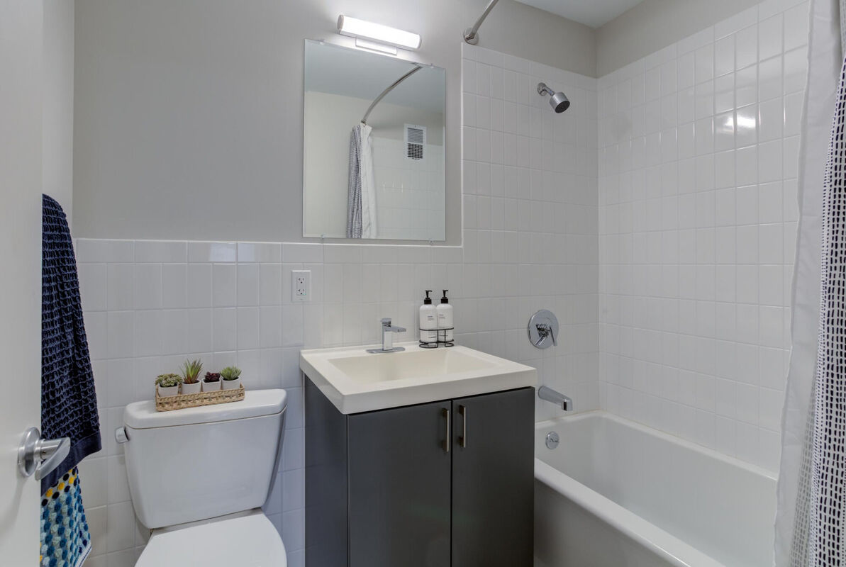 75 Saint Alphonsus St, Mission Hill