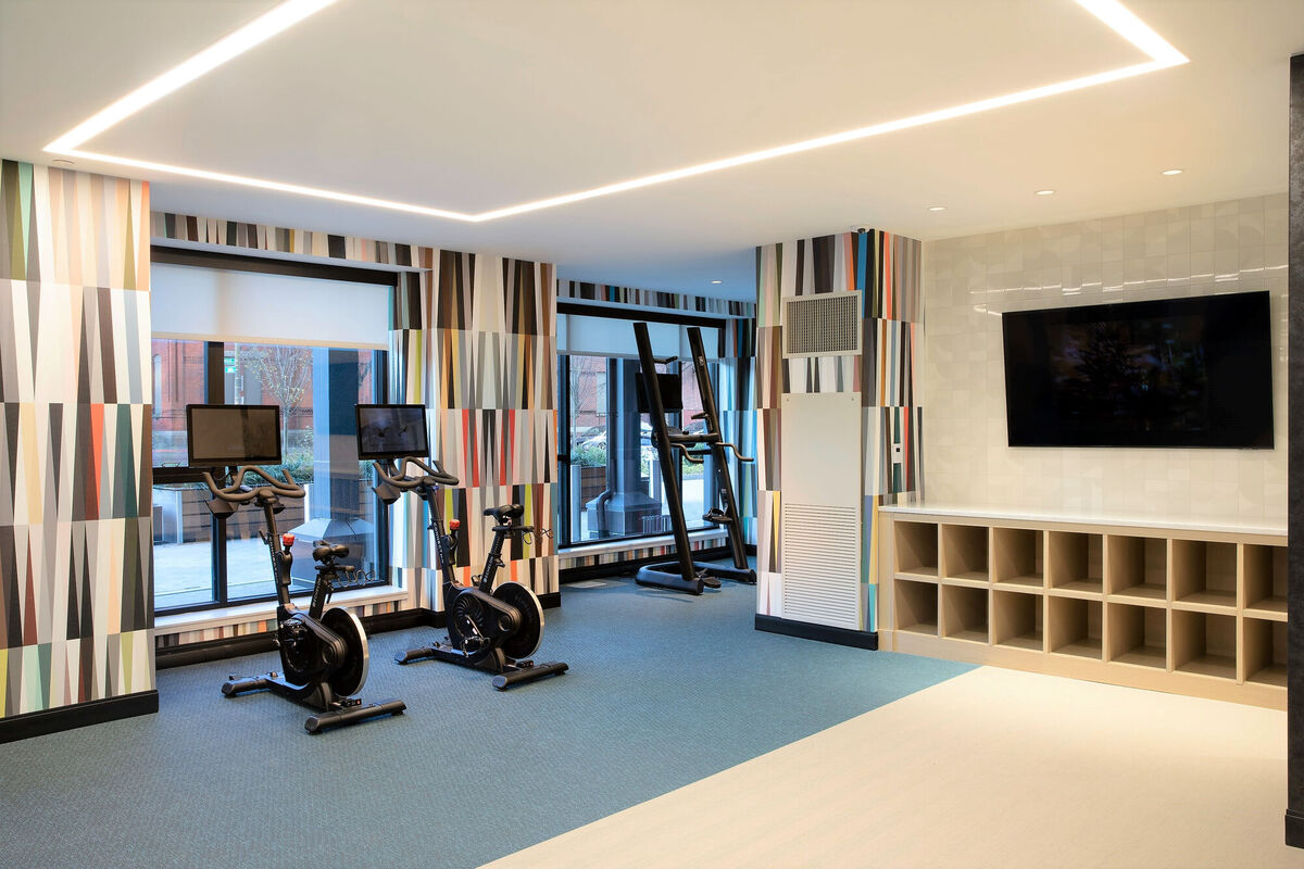 75 Saint Alphonsus St, Mission Hill