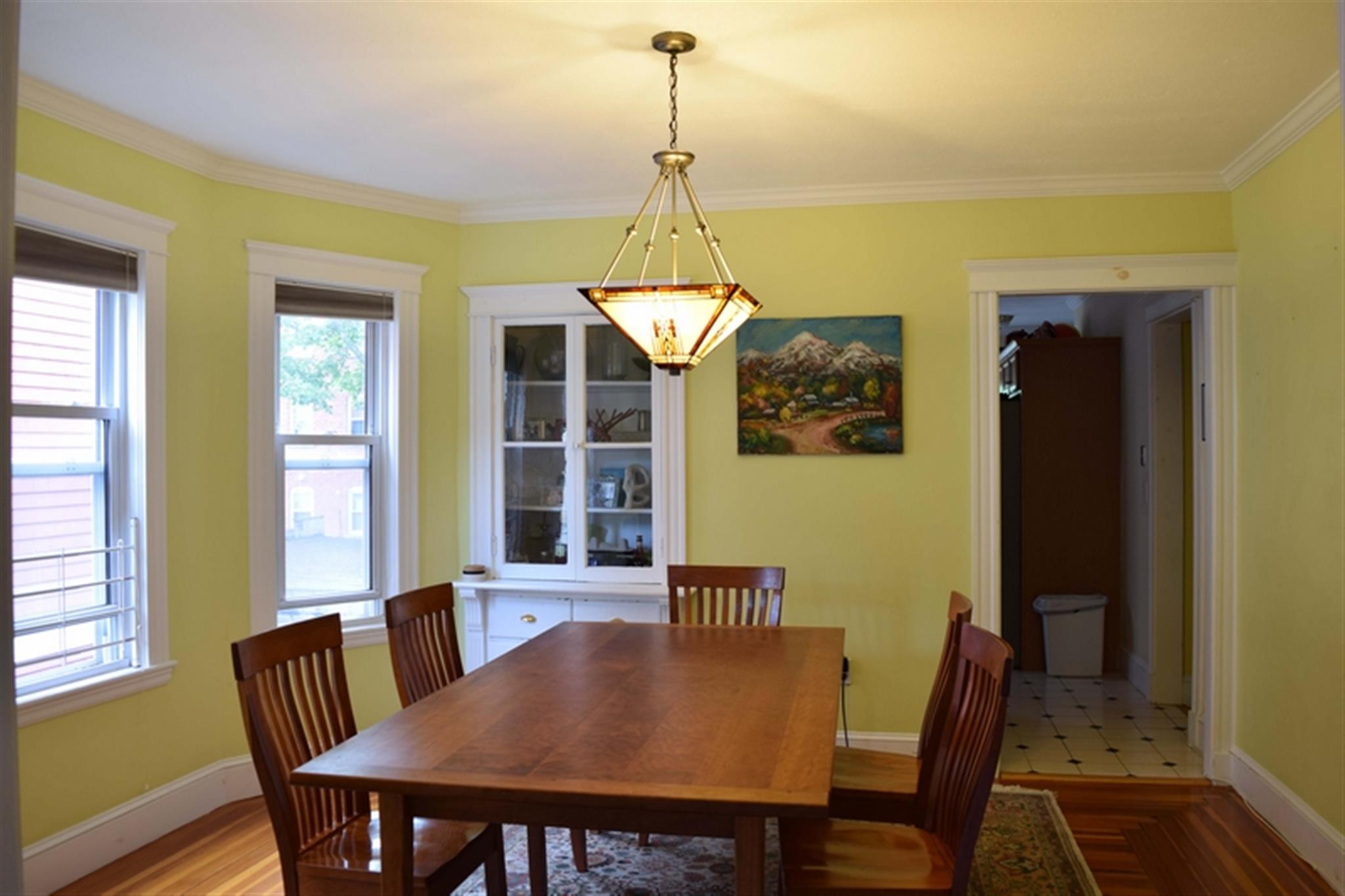 28 Chatham St, Harvard Square