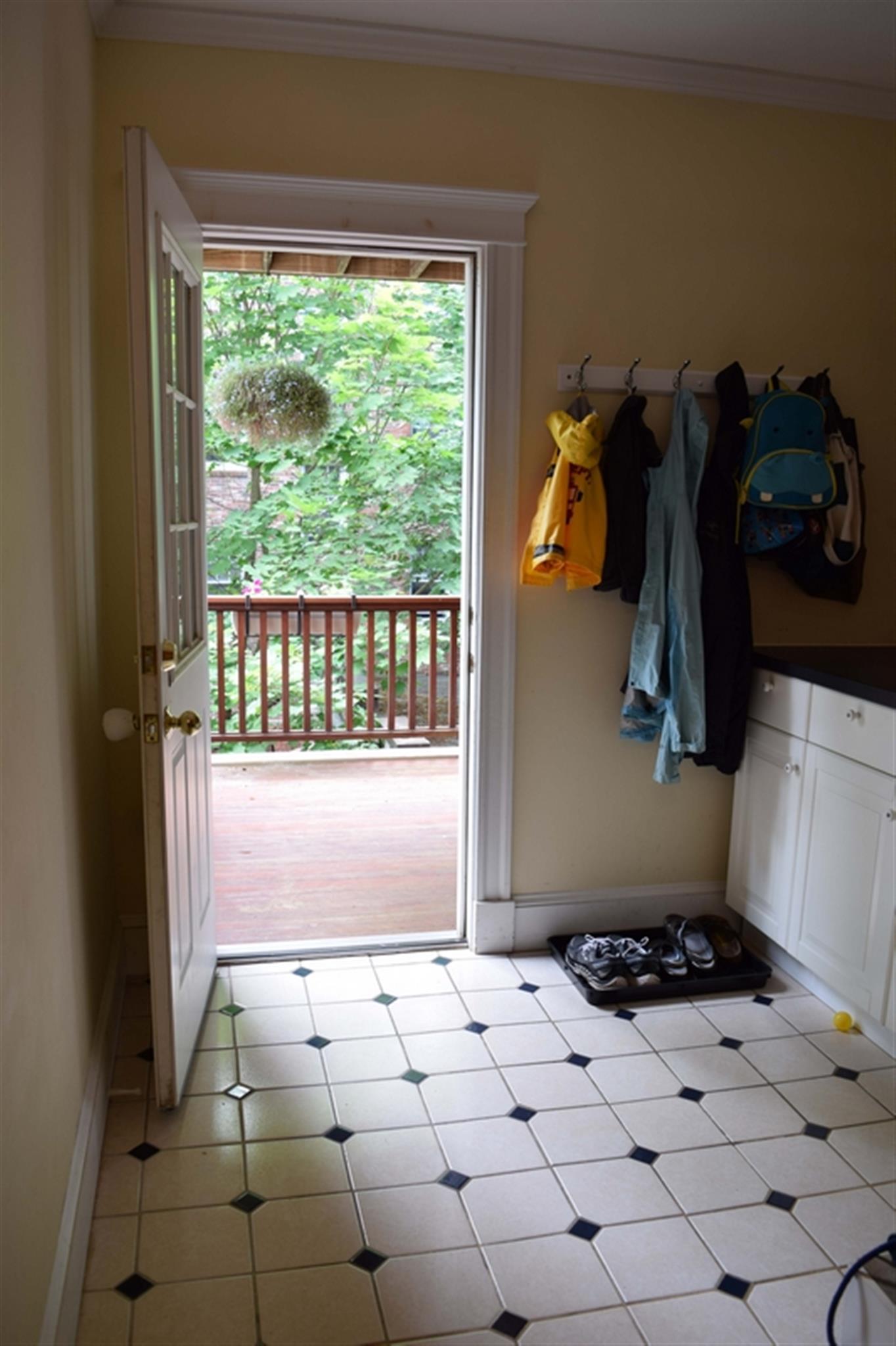 28 Chatham St, Harvard Square