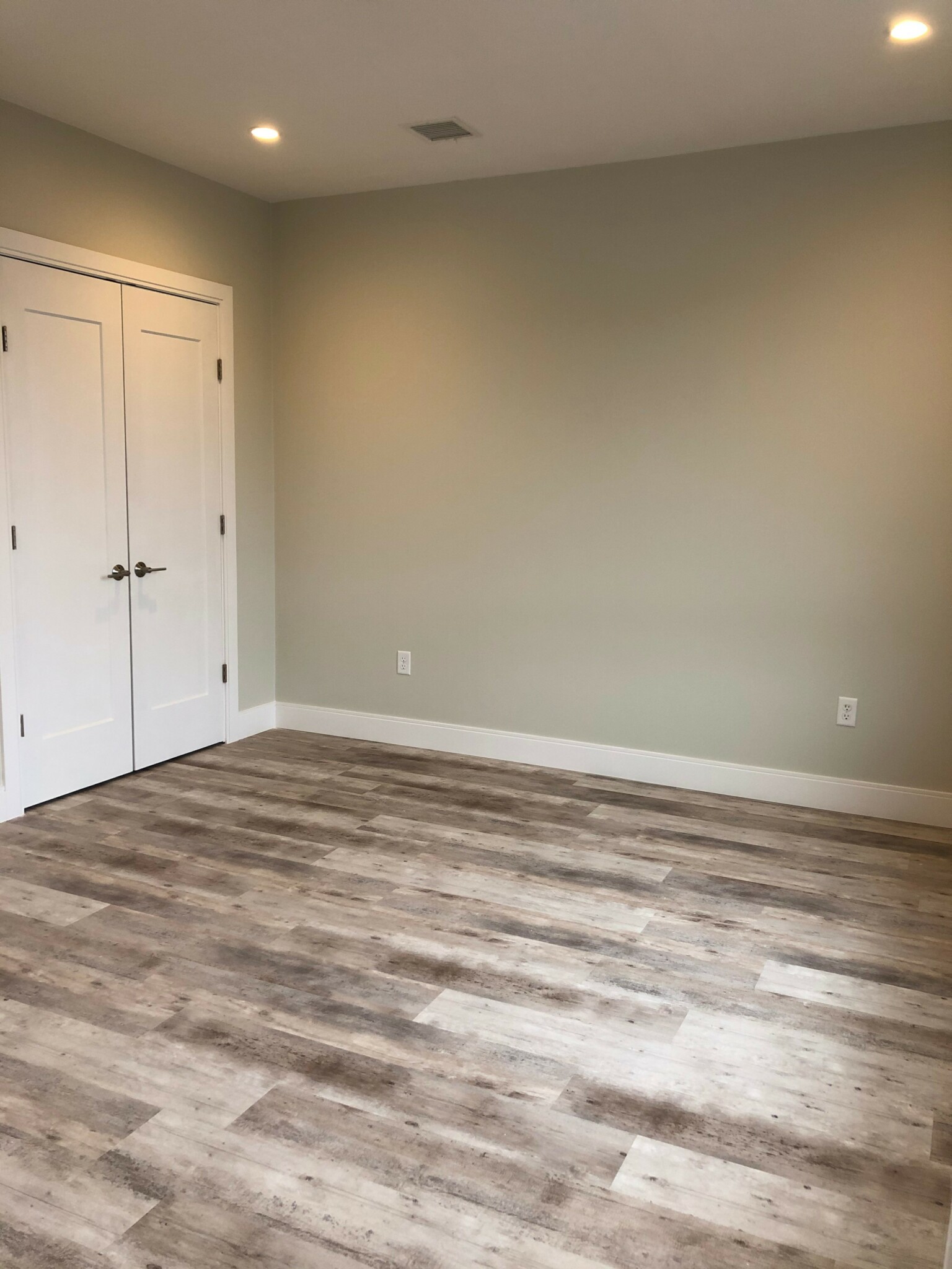 1457 Tremont St, Mission Hill