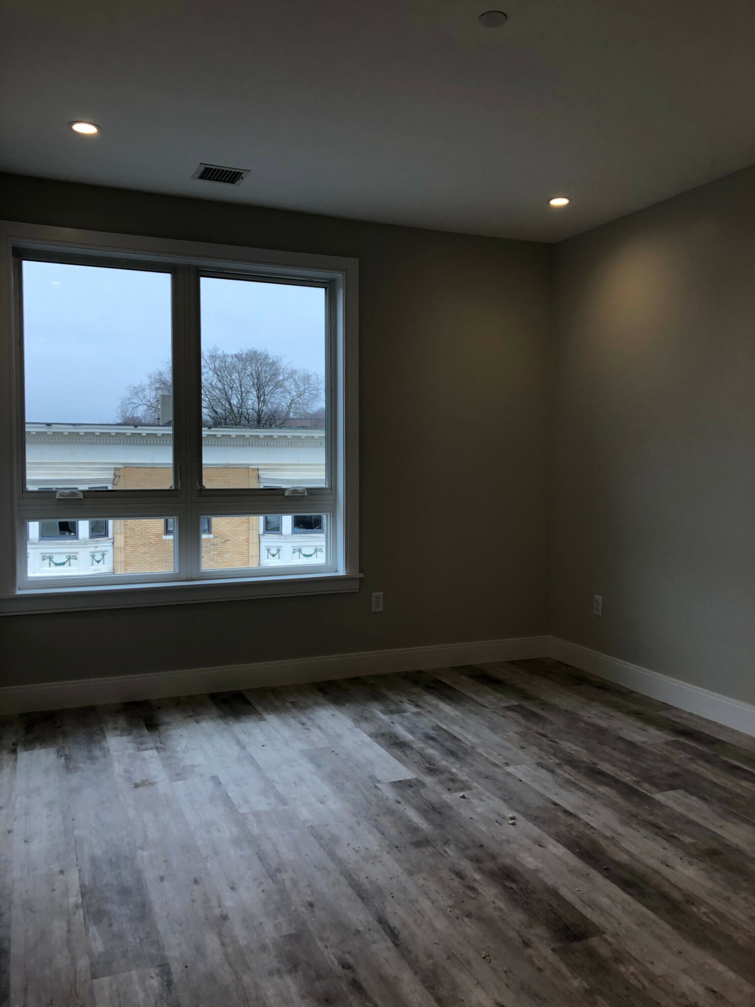 1457 Tremonts St, Mission Hill