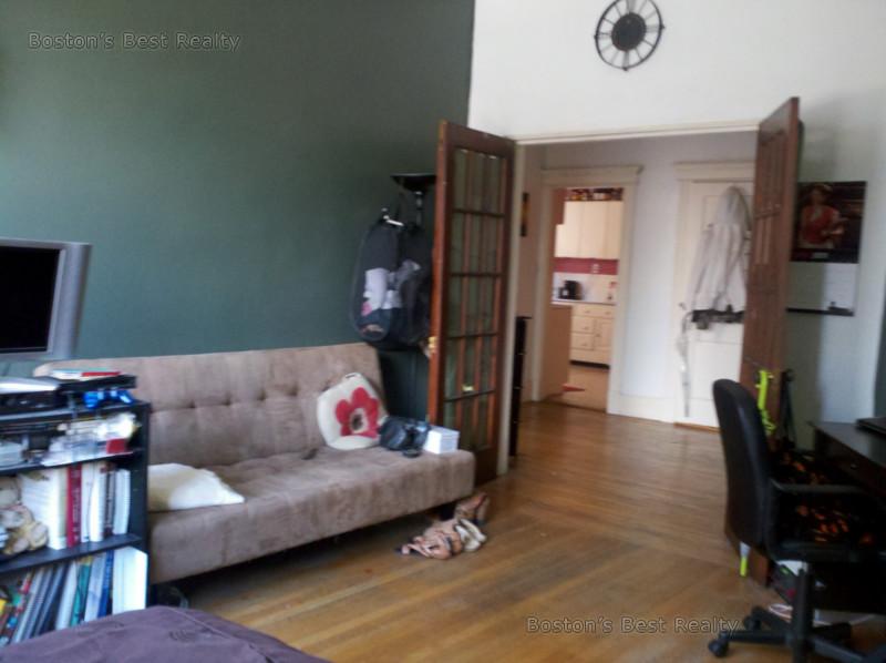 65 Saint Marys St, Coolidge Corner