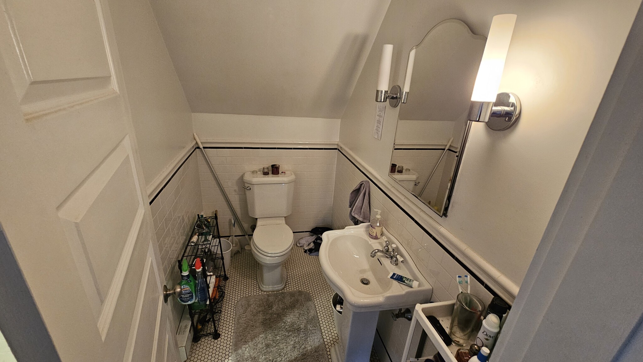 11 Woodstock Ave, Brighton