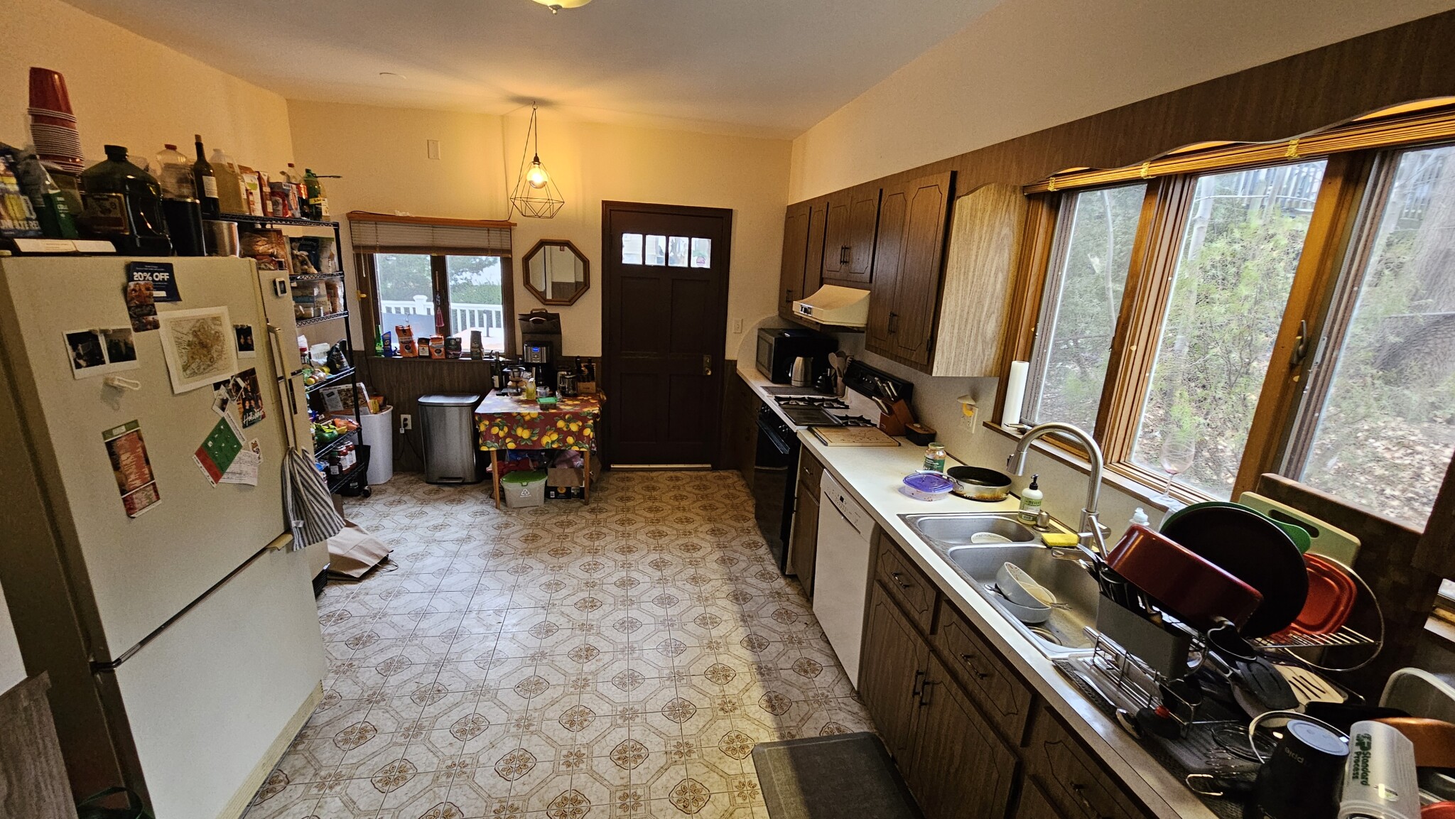 11 Woodstock Ave, Brighton